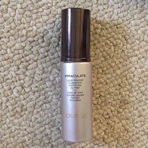 Hourglass Mattifying Liquid Powder Foundation